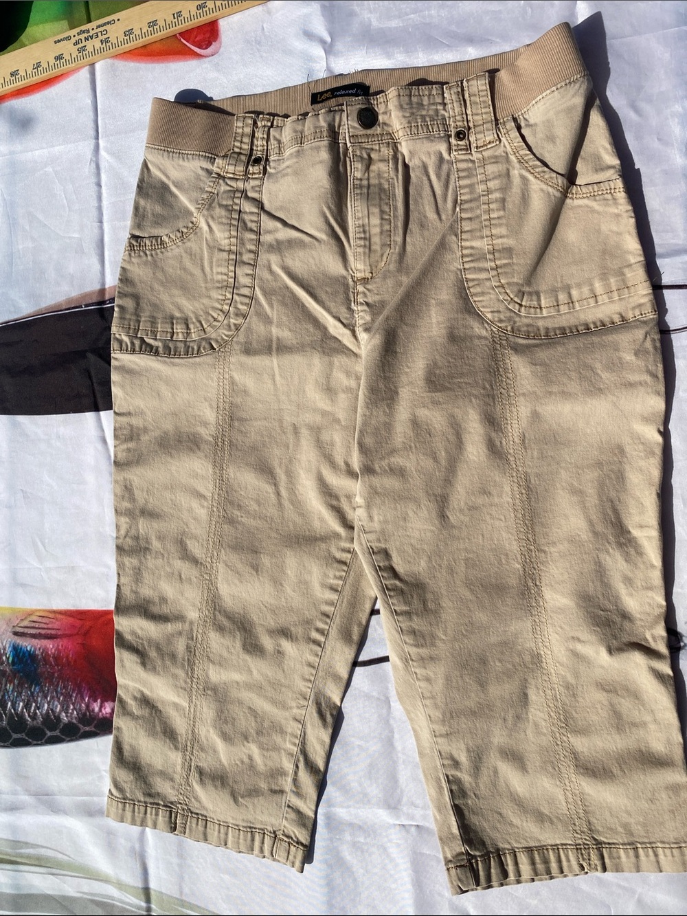 Lee Relaxed Fit Cargo Capri Pants Women's 29"